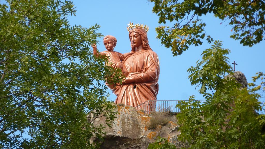 Le Gite Du Velay Bains Kültér fotó