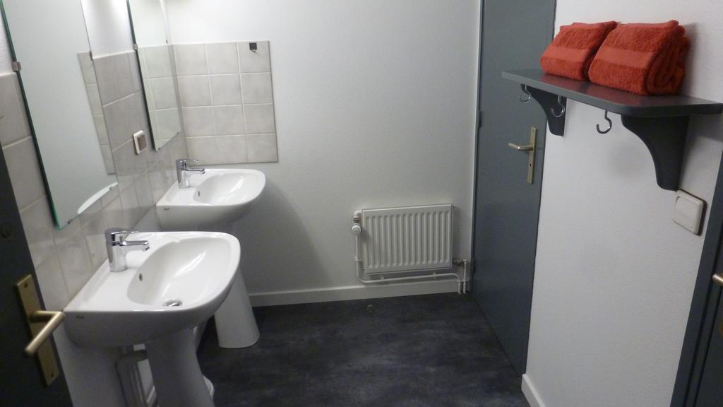 Le Gite Du Velay Bains Kültér fotó